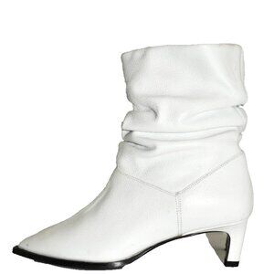$650 Aquatalia Maddy Weatherproof POINTY Heel Slouch Boot LEATHER WHITE 7 (MG21)